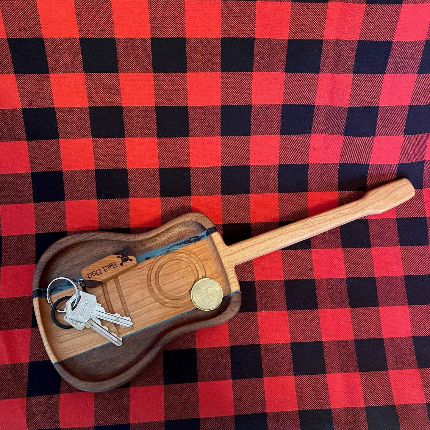 Guitar Catch All Tray - Epoxy Detail