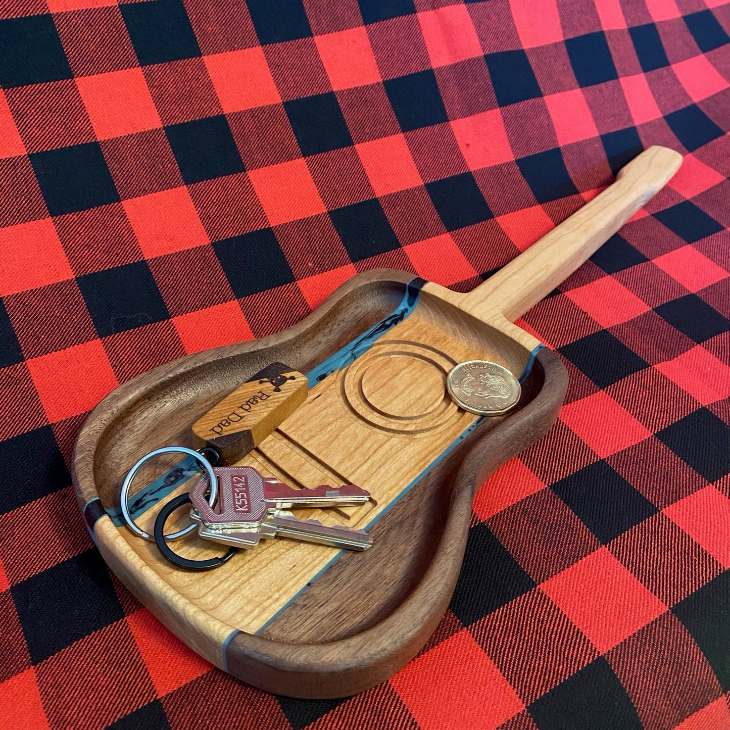 Guitar Catch All Tray - Epoxy Detail